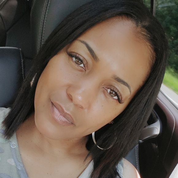 Meet your Posher, Shfreda - Picture 1 of 1